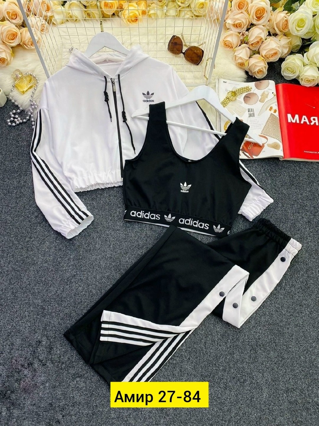 женский спортивный костюм adidas,спортивный костюм адидас женский ,женские костюмы спортивные,спортивные костюмы адидас,спортивный костюм adidas originals