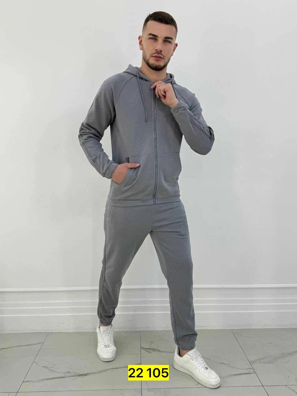 спортивный костюм мужской adidas,спортивный костюм adidas,спортивный костюм адидас,костюм спортивный adidas мужской с капюшоном на молнии весна,мужской спортивный костюм адидас с капюшоном на молнии