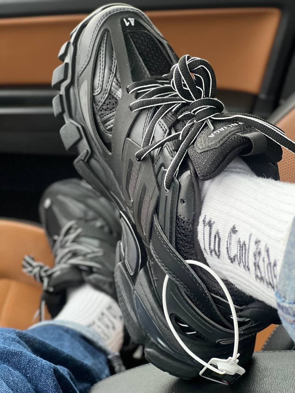 кроссовки balenciaga track,кроссовки balenciaga,кроссовки balenciaga track black,кроссовки balenciaga track 1,мужские кроссовки balenciaga track черные
