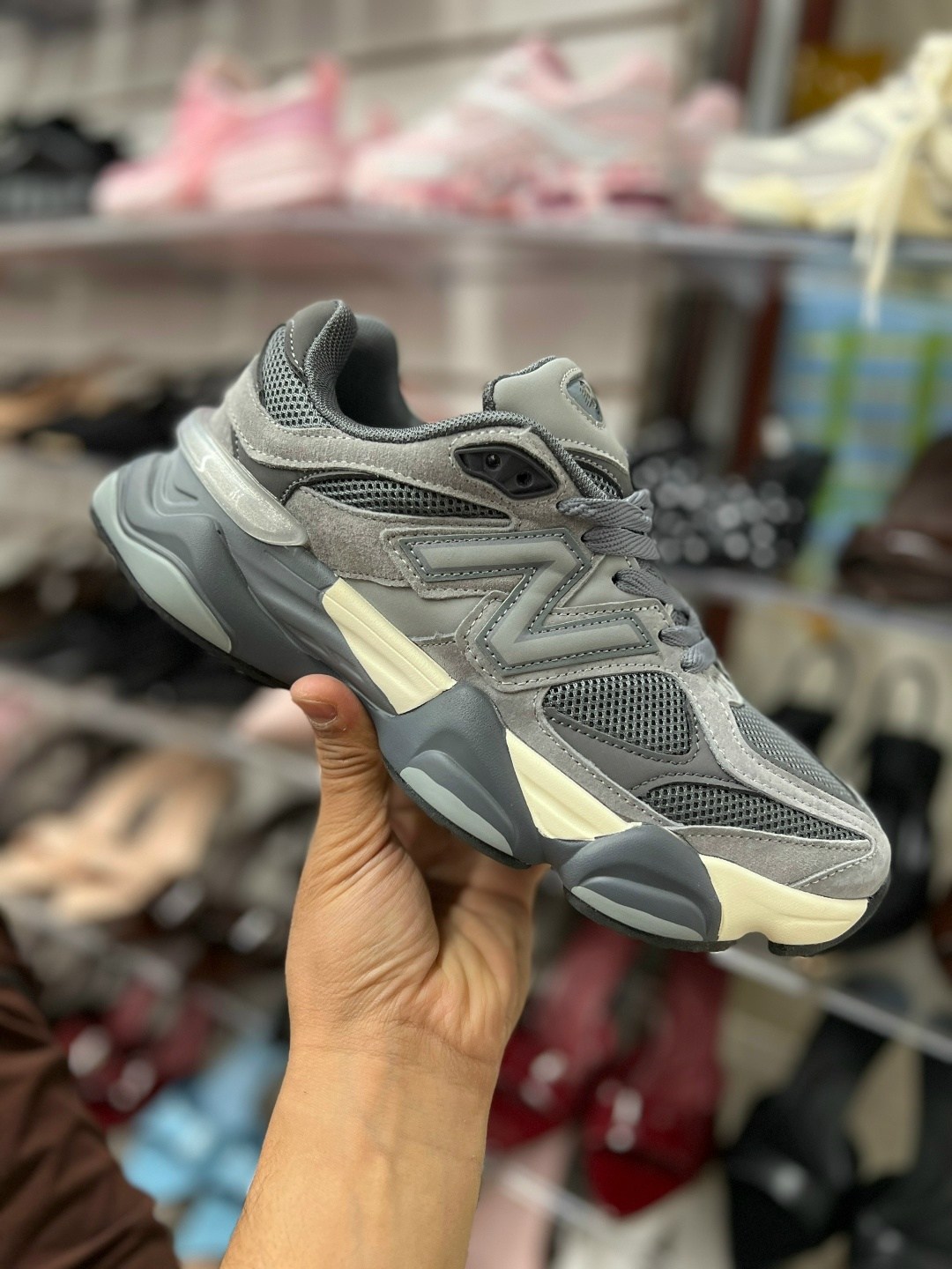 кроссовки женскиe,кроссовки,массивные кроссовки,модные кроссовки,повседневные кроссовки