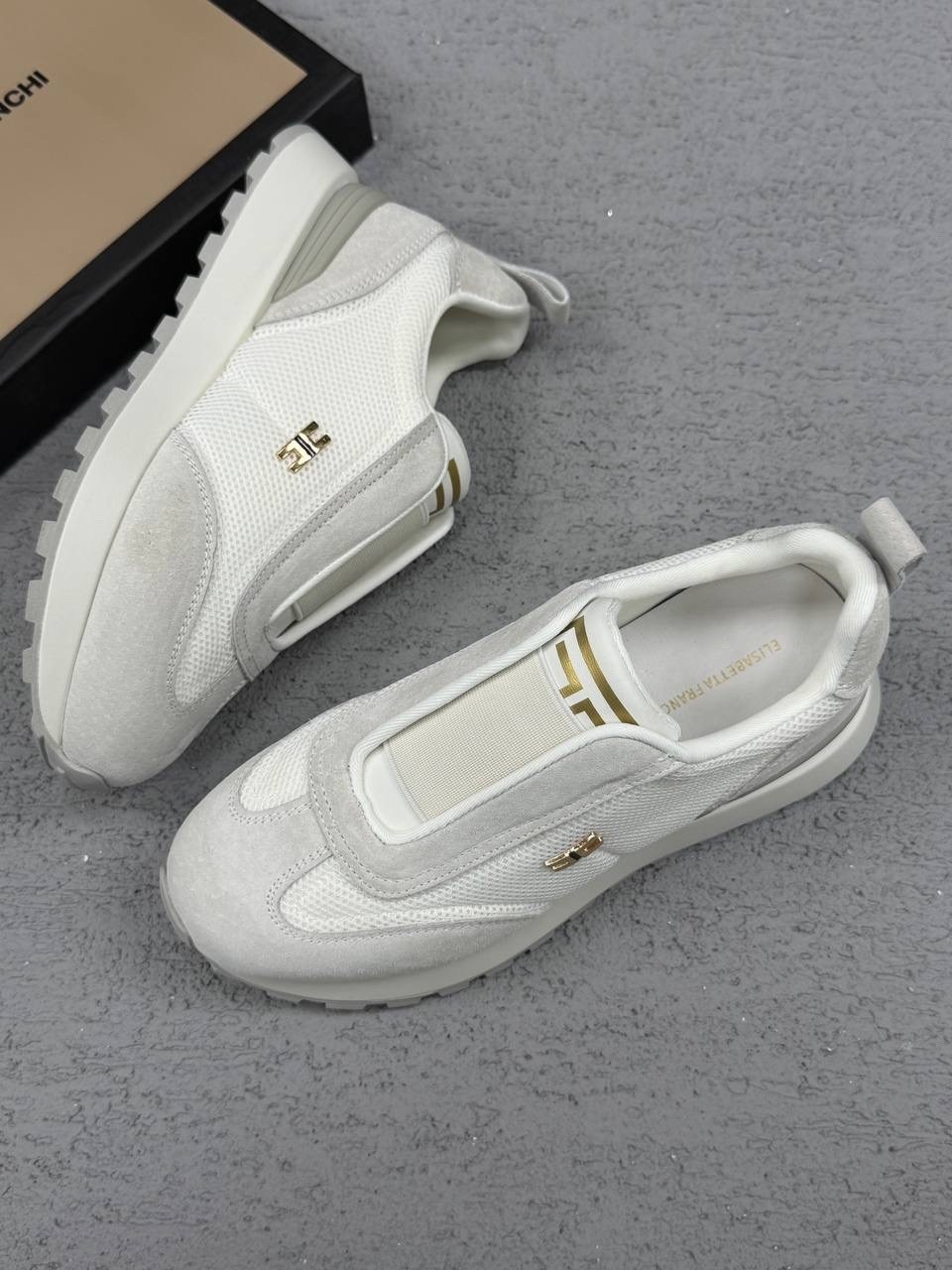 ,fendi кроссовки, женская,спортивная ,повседневная