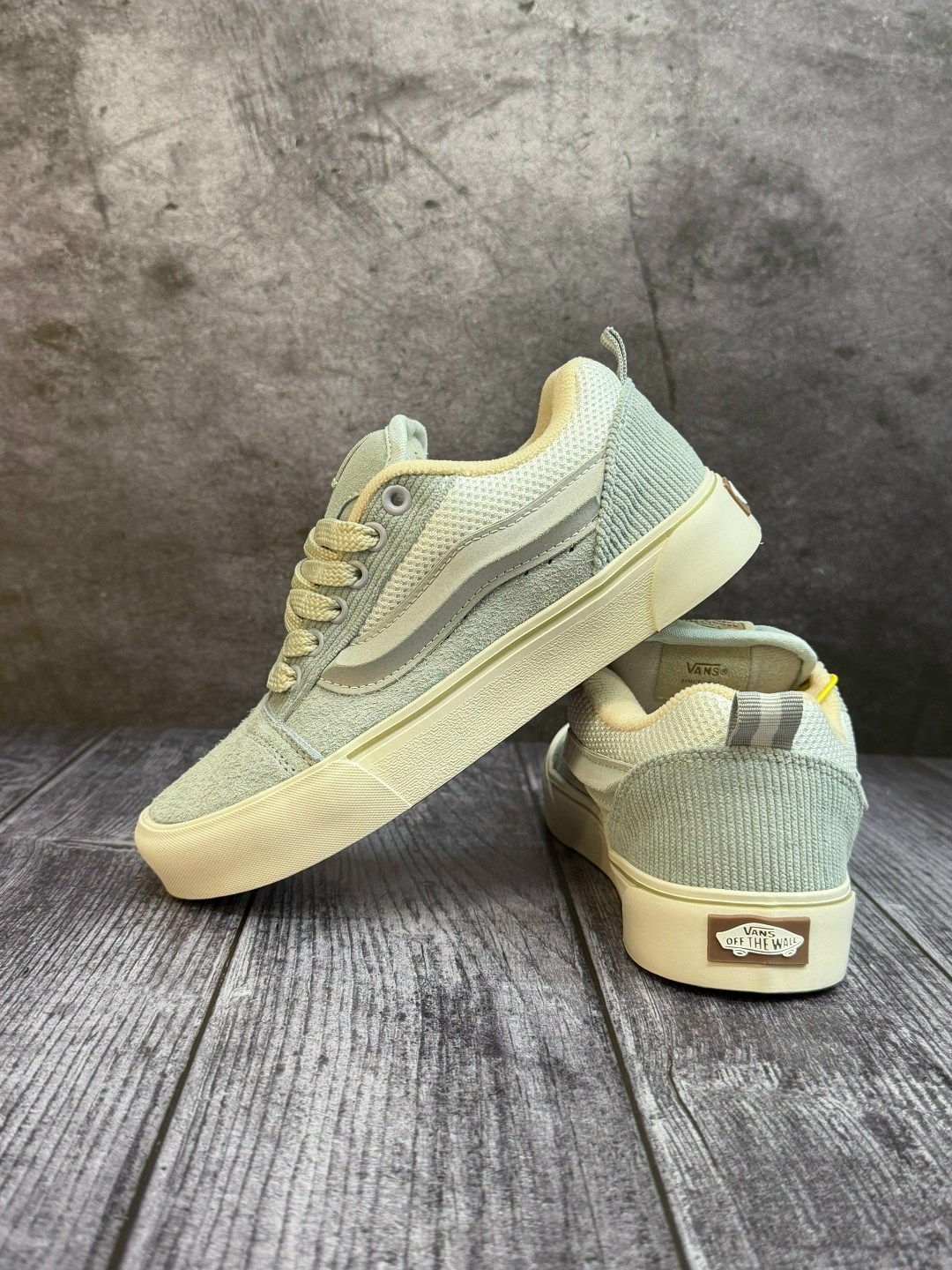 ,кеды vans,женские кеды vans,кроссовки кеды,кеды vans knu skool