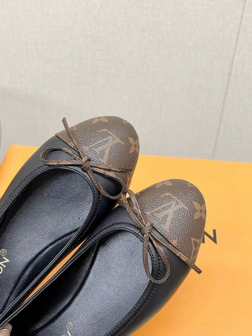 ,туфли louis vuitton,балетки луи виттон,балетки,женские балетки
