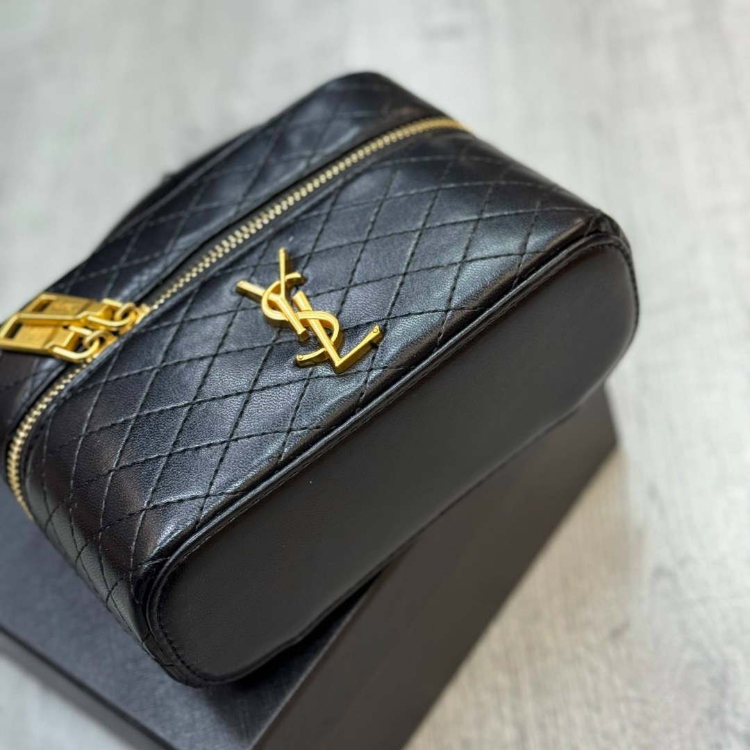 косметичка yves saint laurent,сумка yves saint laurent,saint laurent сумка,сумка,женская сумка