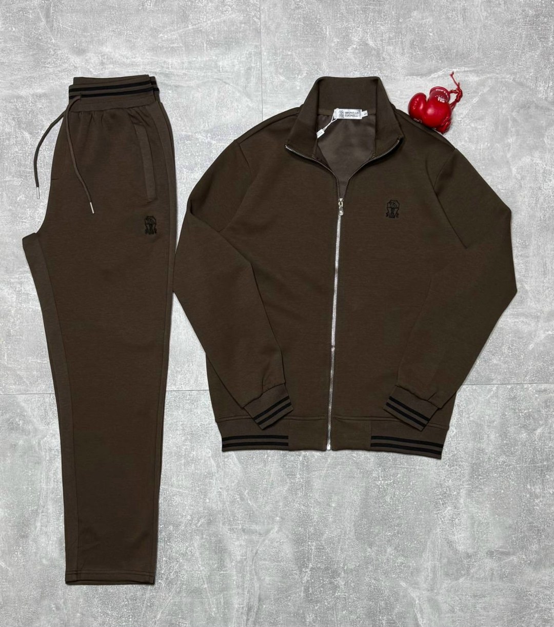 спортивный костюм brunello cucinelli,спортивный костюм гермес,спортивный костюм stefano ricci люкс,спортивный костюм зилли,спортивный костюм мужской stefano ricci