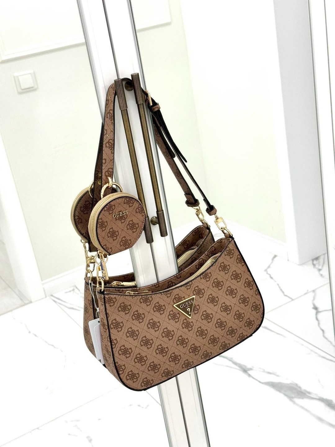 сумка женская guess,сумка guess,сумка женская guess 213181340,сумка guess через плечо женская,сумка guess бежевая