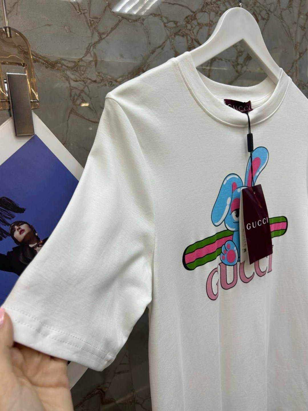футболка gucci,футболка гуччи,футболки модные,футболка женская gucci,футболка стиль
