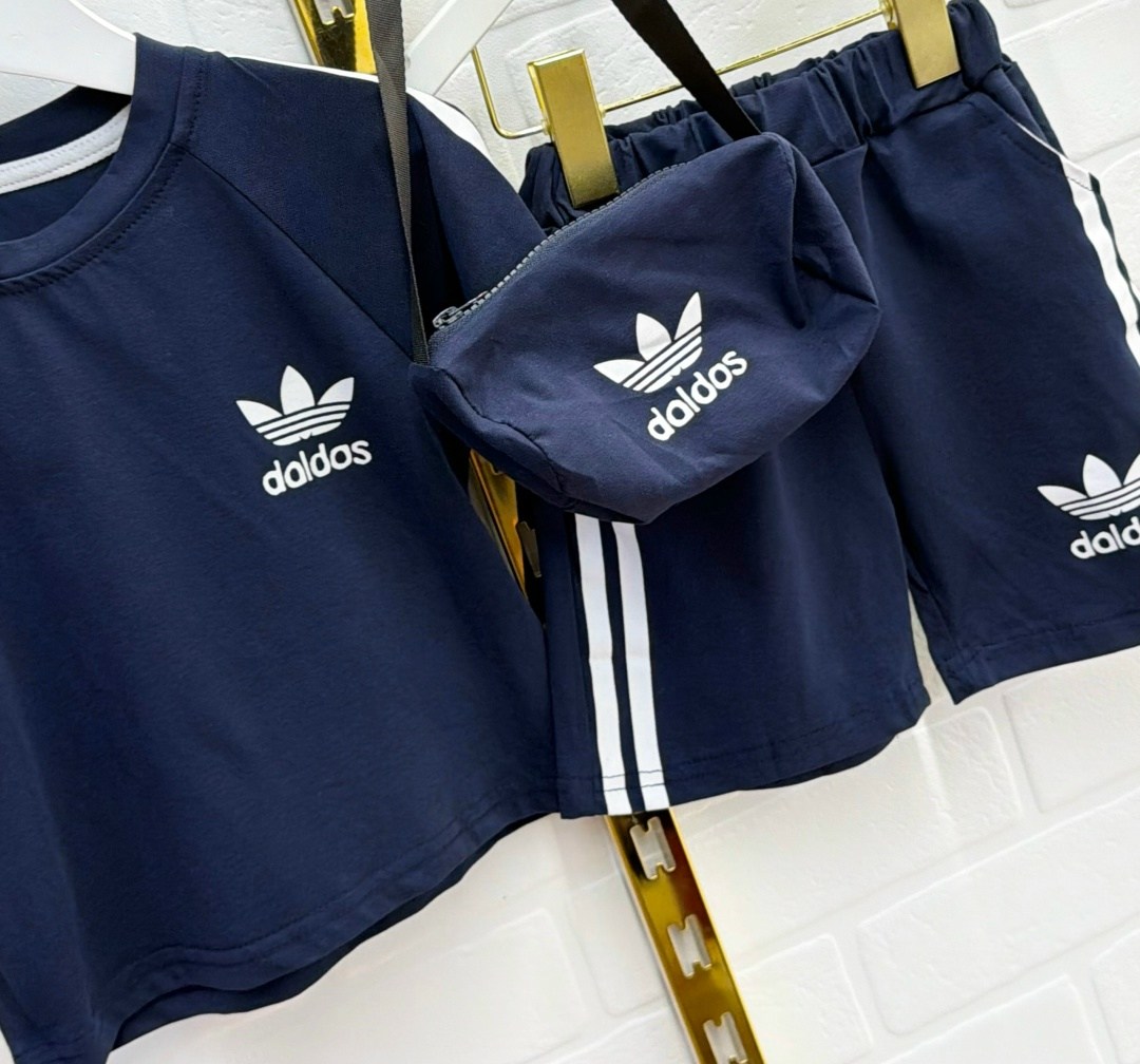 adidas original,adidas originals adidas,сет адидас,детский спортивный костюм adidas,одежда для маленьких мальчиков