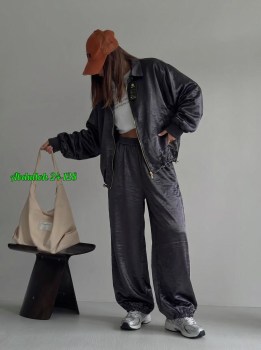 Костюм