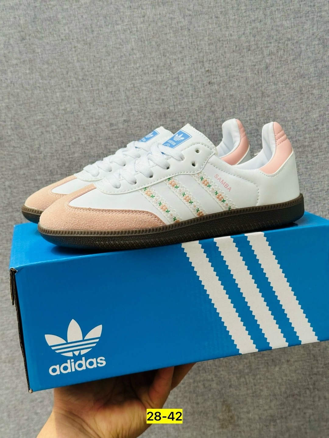 кроссовки женские adidas,кроссовки adidas samba,кроссовки adidas,женские кроссовки adidas gazelle,кроссовки мужские женские adidas