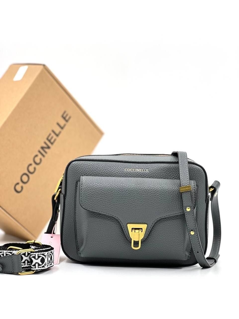 coccinelle сумка,сумка через плечо coccinelle beat,сумка через плечо coccinelle,сумка женская coccinelle,сумка coccinelle beat soft mini пурпурный