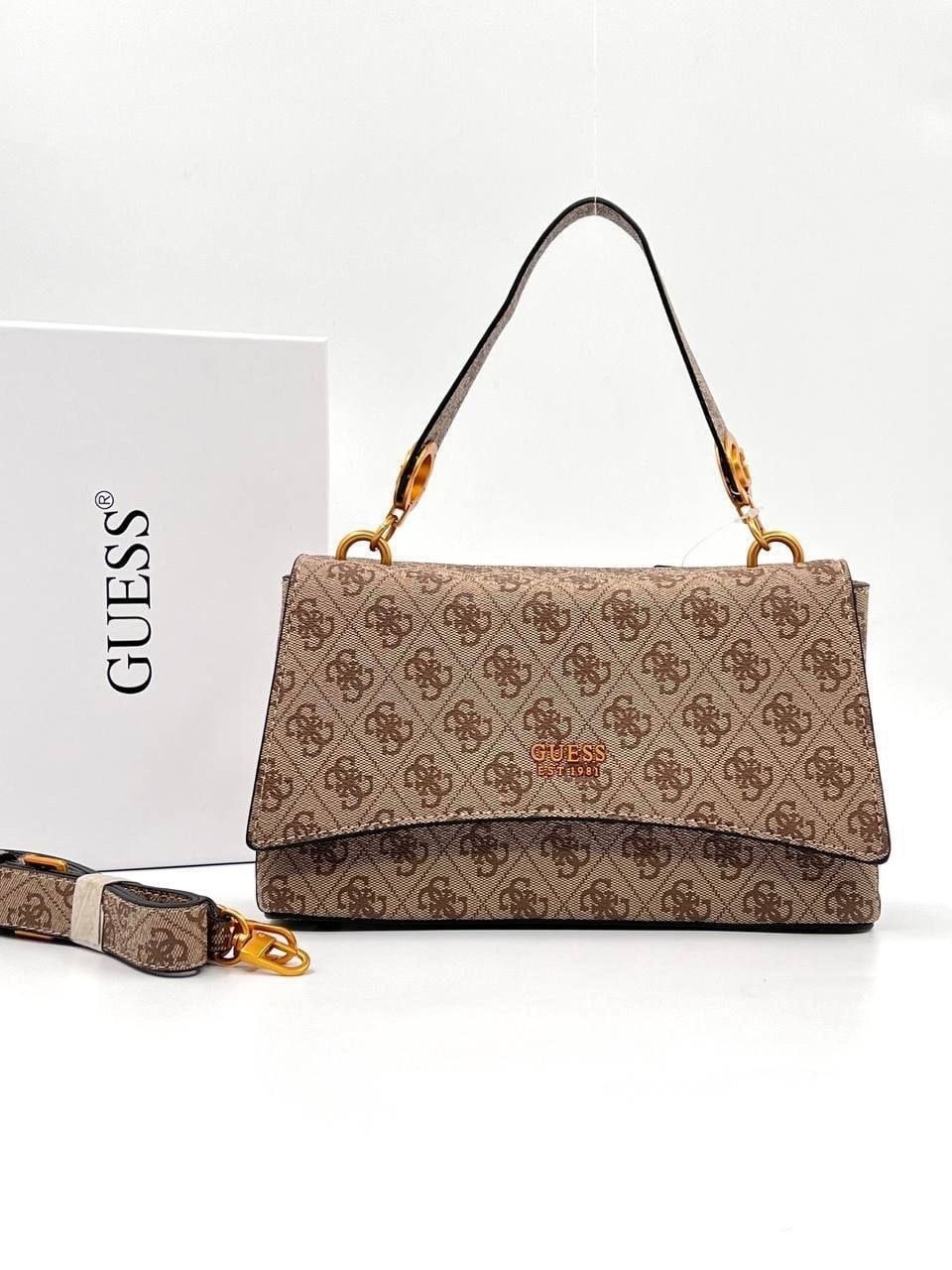 женская сумка guess,сумки женская,сумка guess,сумка черный,guess сумка на плечо