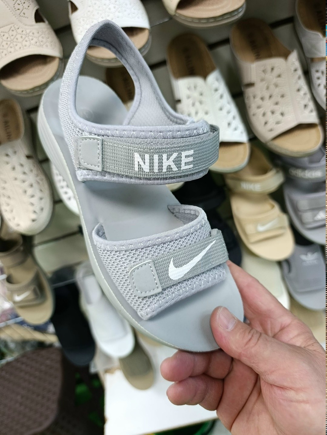сандалии adidas,сандалии adidas adilette sandal,adidas originals adilette sandal,сандалии adidas adilette,сандалии adidas terrex sumra