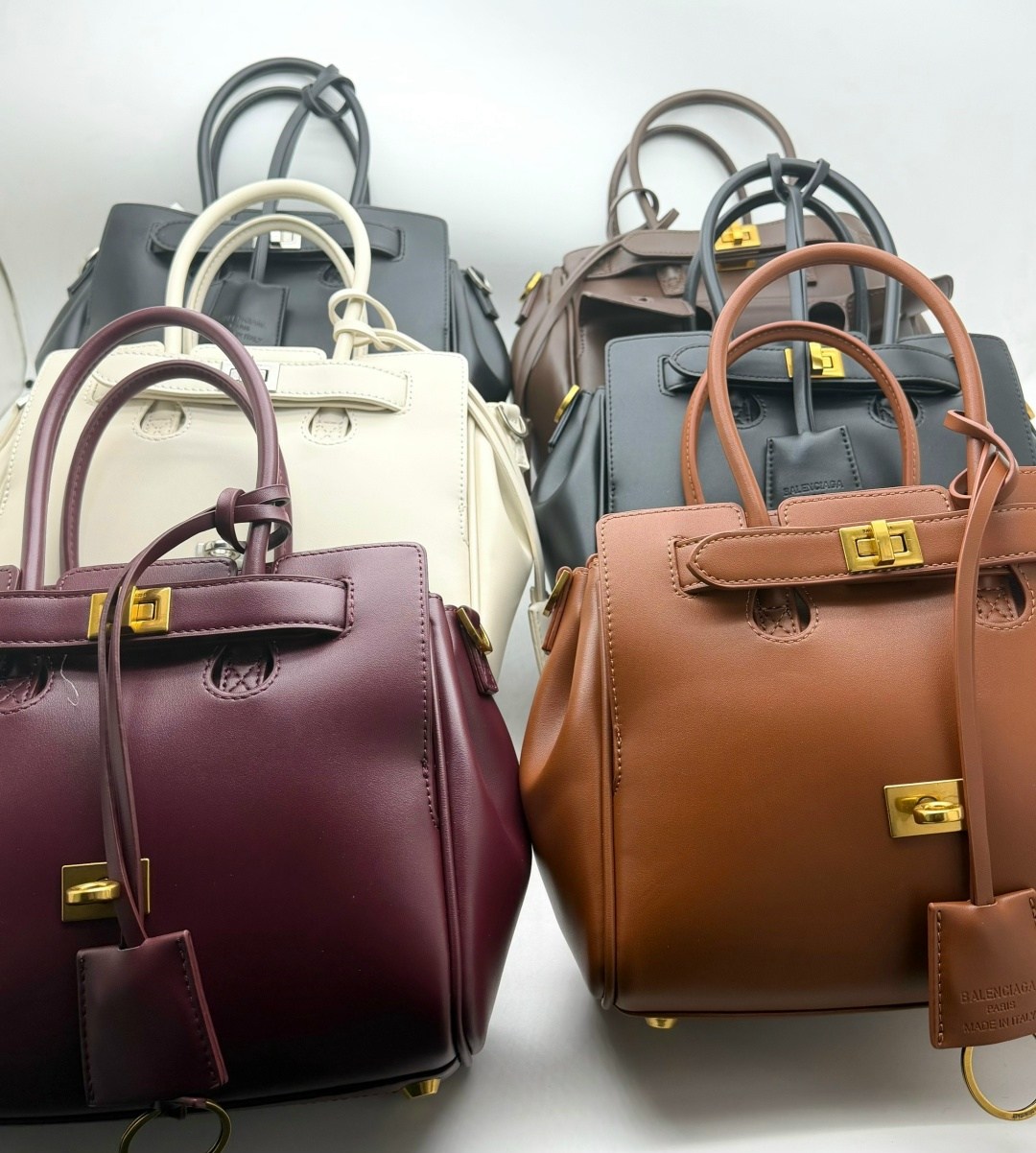 сумка balenciaga натуральная кожа 30-25 см,сумка balenciaga натуральная кожа 30-25 см реплика,сумка balenciaga женская,сумка balenciaga,сумка