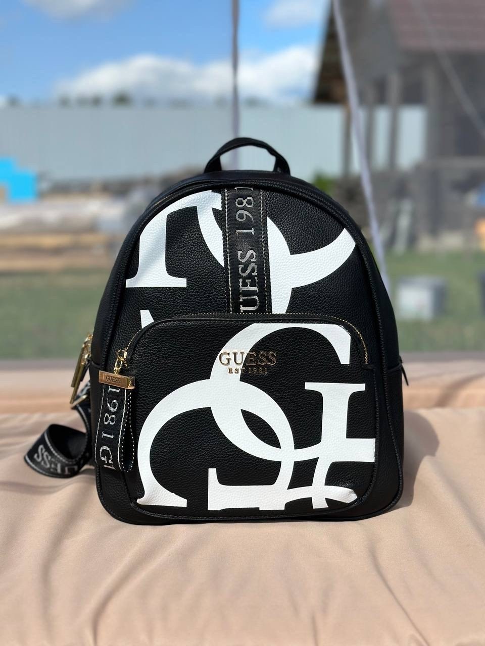 рюкзак guess,рюкзак женский guess,рюкзак guess рюкзак guess,сумка рюкзак guess,рюкзак guess оригинал