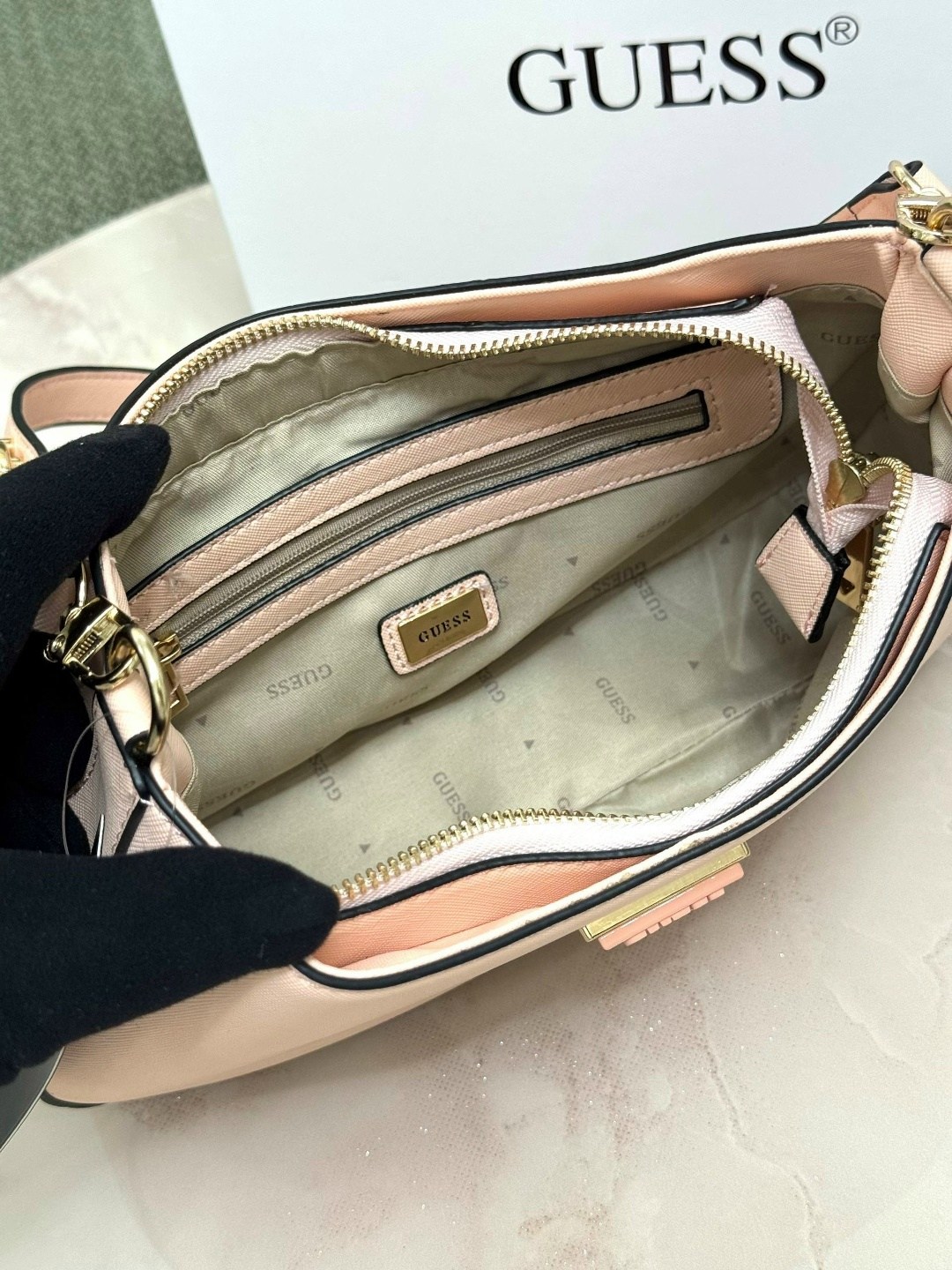 сумка женская guess,сумка guess,сумка женская guess 213181340,сумка guess через плечо женская,сумка guess бежевая