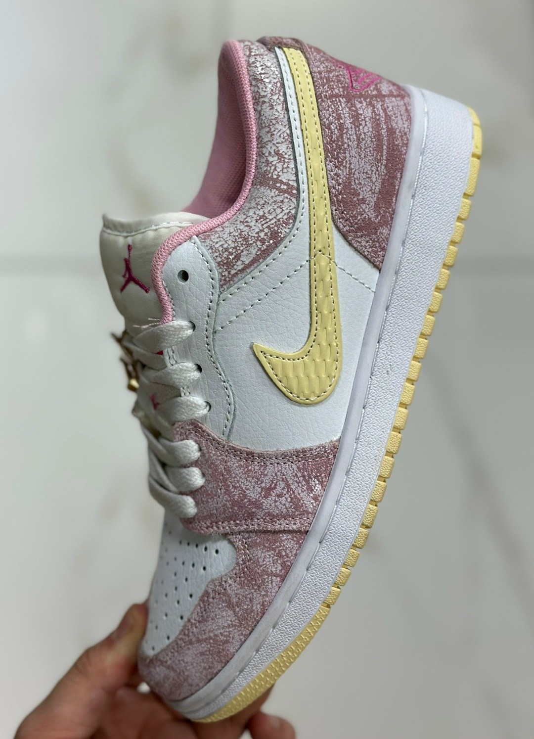 nike air jordan 1 low,jordan 1 low prm smoke grey elephant,кроссовки,кроссовки nike air jordan 1 low,air jordan 1 low
