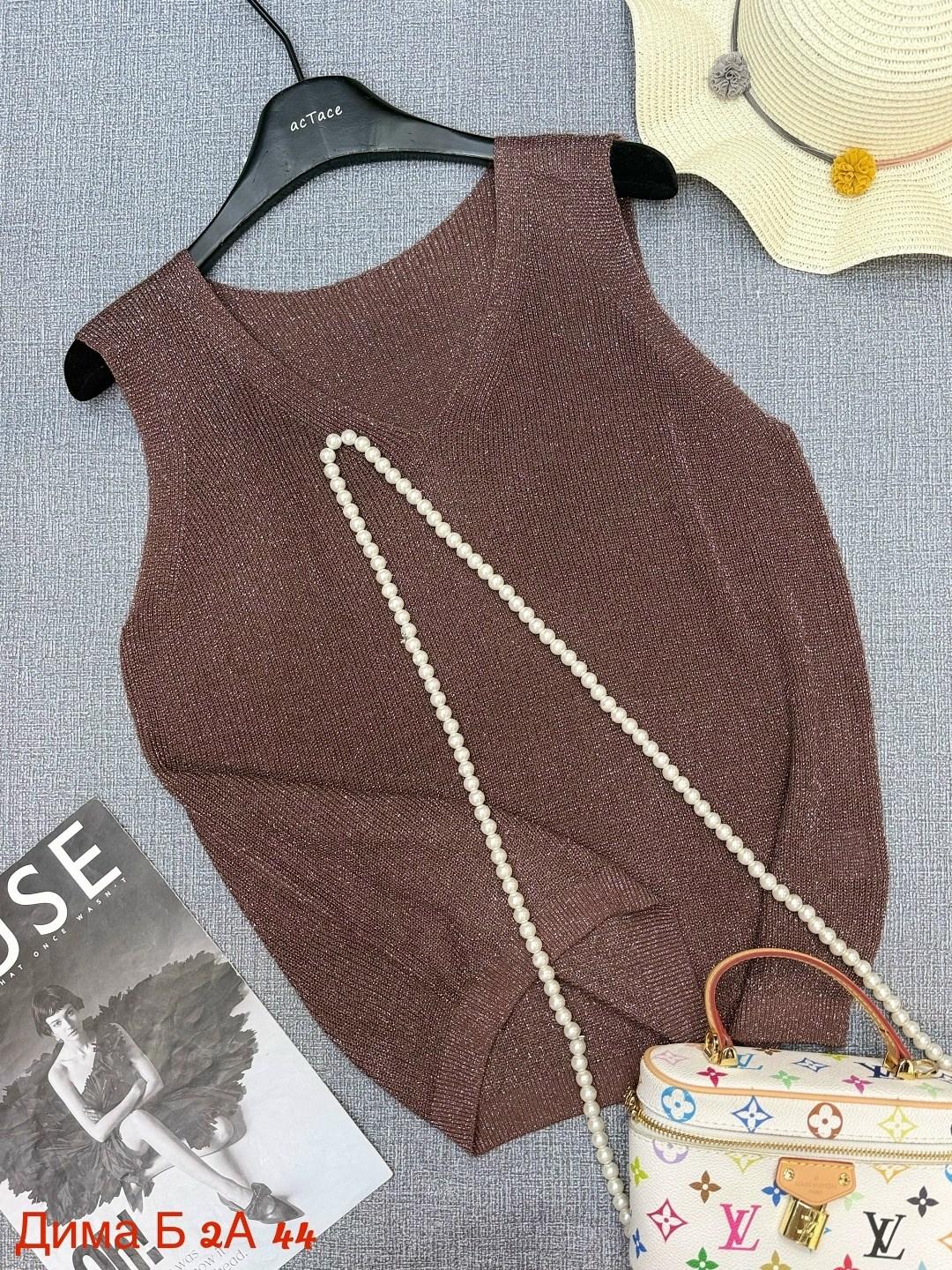 вязаные жилеты,безрукавка вязаная,майка вязаная,жилет женская вязаная,модные свитера