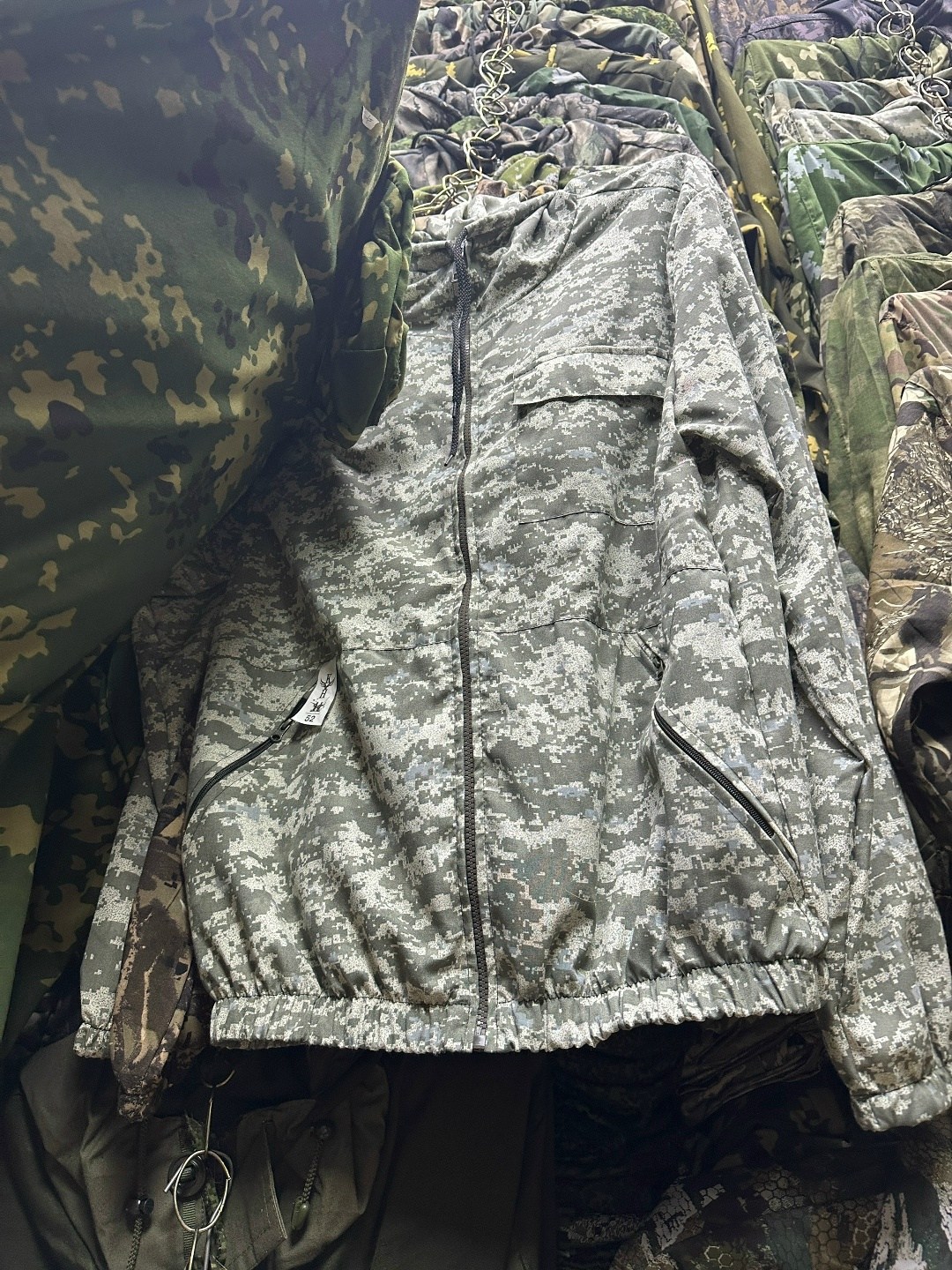 костюм камуфляжный,костюм маскировочный камуфляжный маскхалат военный,камуфляжная одежда,камуфляж костюм,костюм камуфляжный летний