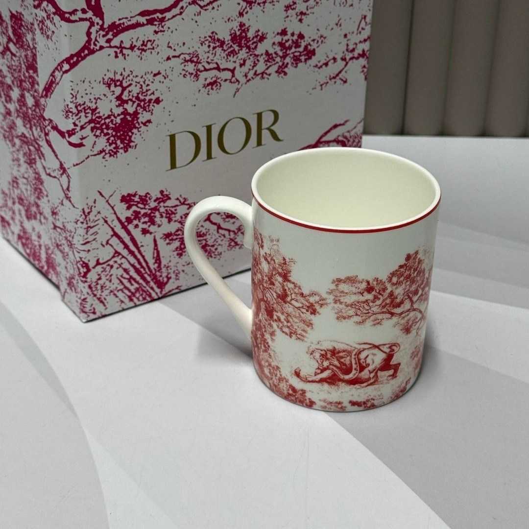 dior чашка кофейная 350 мл темно-синий светло-бежевый,чайный сервиз dior 4 предмета,чайная пара набор dior,кофейная чашка dior объемом 350 мл,чайные наборы
