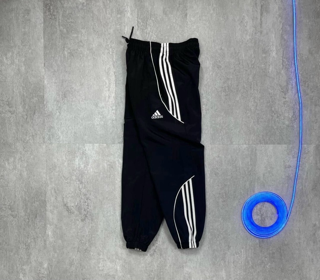 спортивные штаны adidas,мужские спортивные штаны adidas,спортивные штаны адидас ветрозащитные,спортивные штаны адидас,спортивные штаны adidas originals