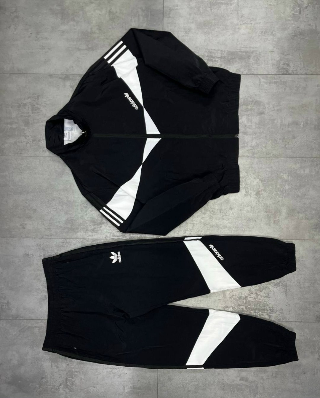 спортивный костюм adidas,спортивные костюмы адидас,спортивные костюм,спортивные костюмы мужские