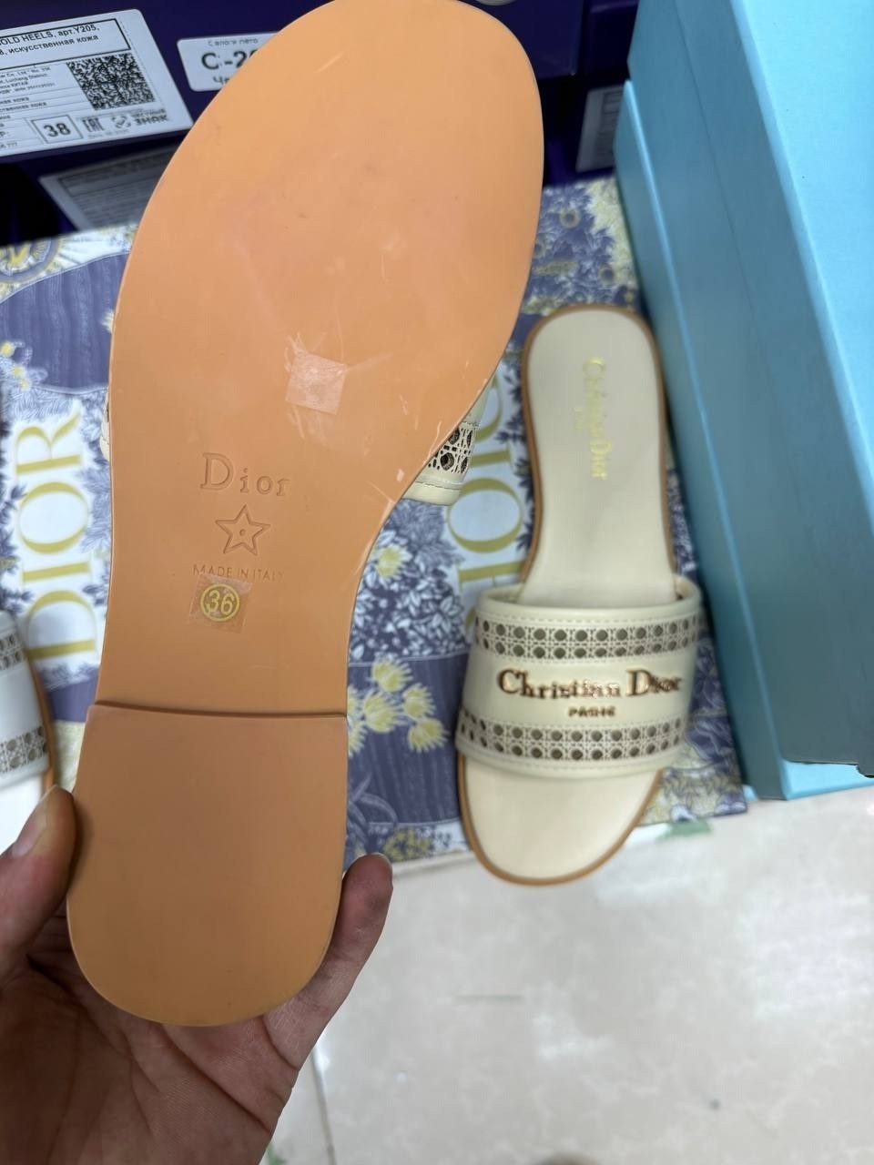 ,шлепки диор,dior dway шлепанцы,шлепанцы женские,шлепанцы кристиан диор