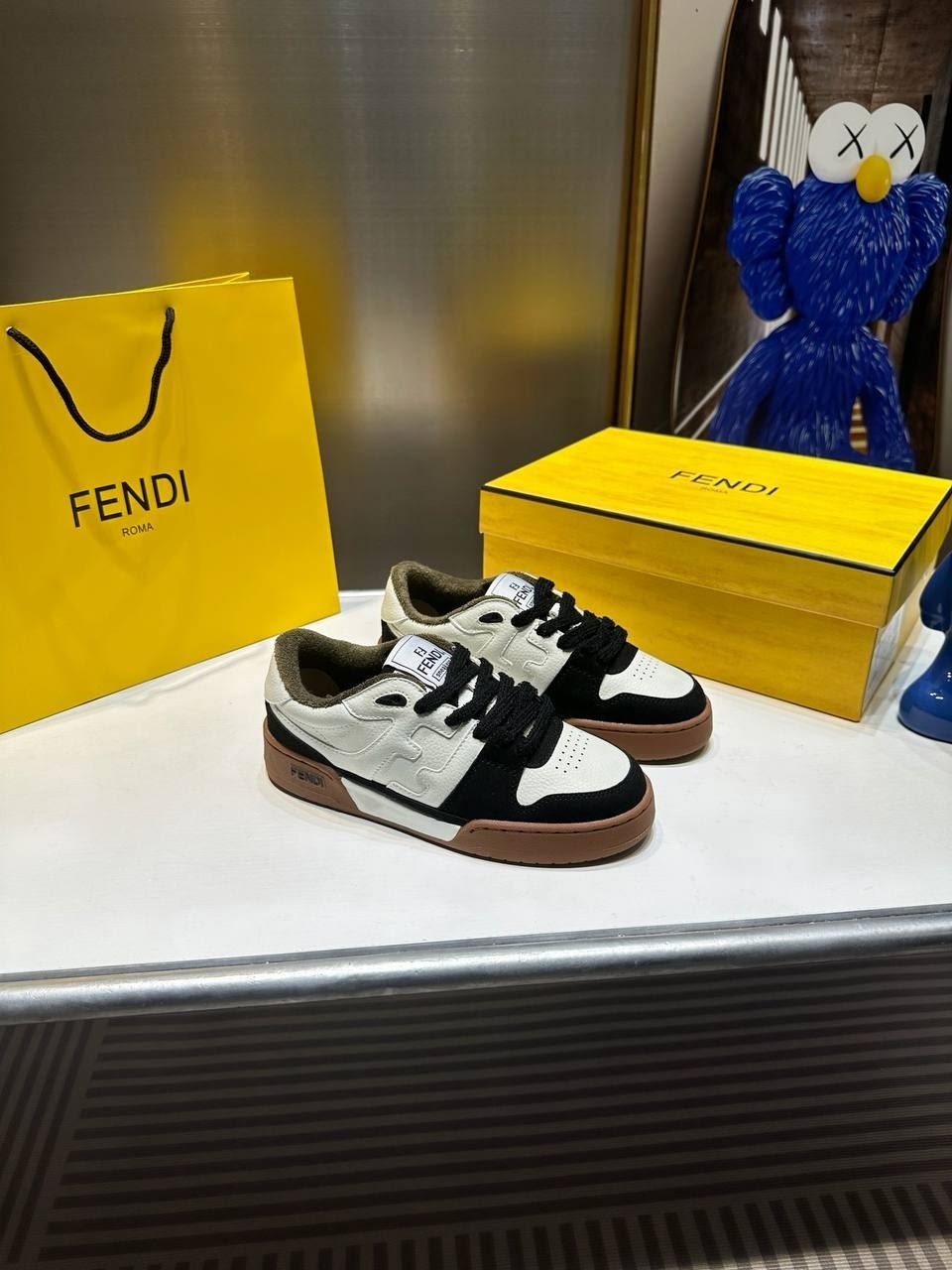 кроссовки fendi,,кеды fendi,кроссовки fendi match,fendi fendi