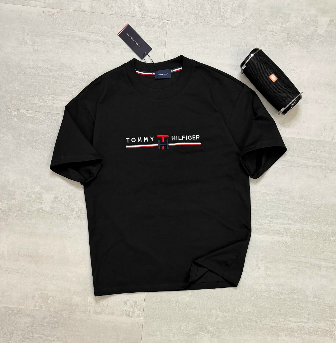 tommy hilfiger футболка мужская,футболки tommy hilfiger,футболки мужские,футболки для мужчин,футболки базовая