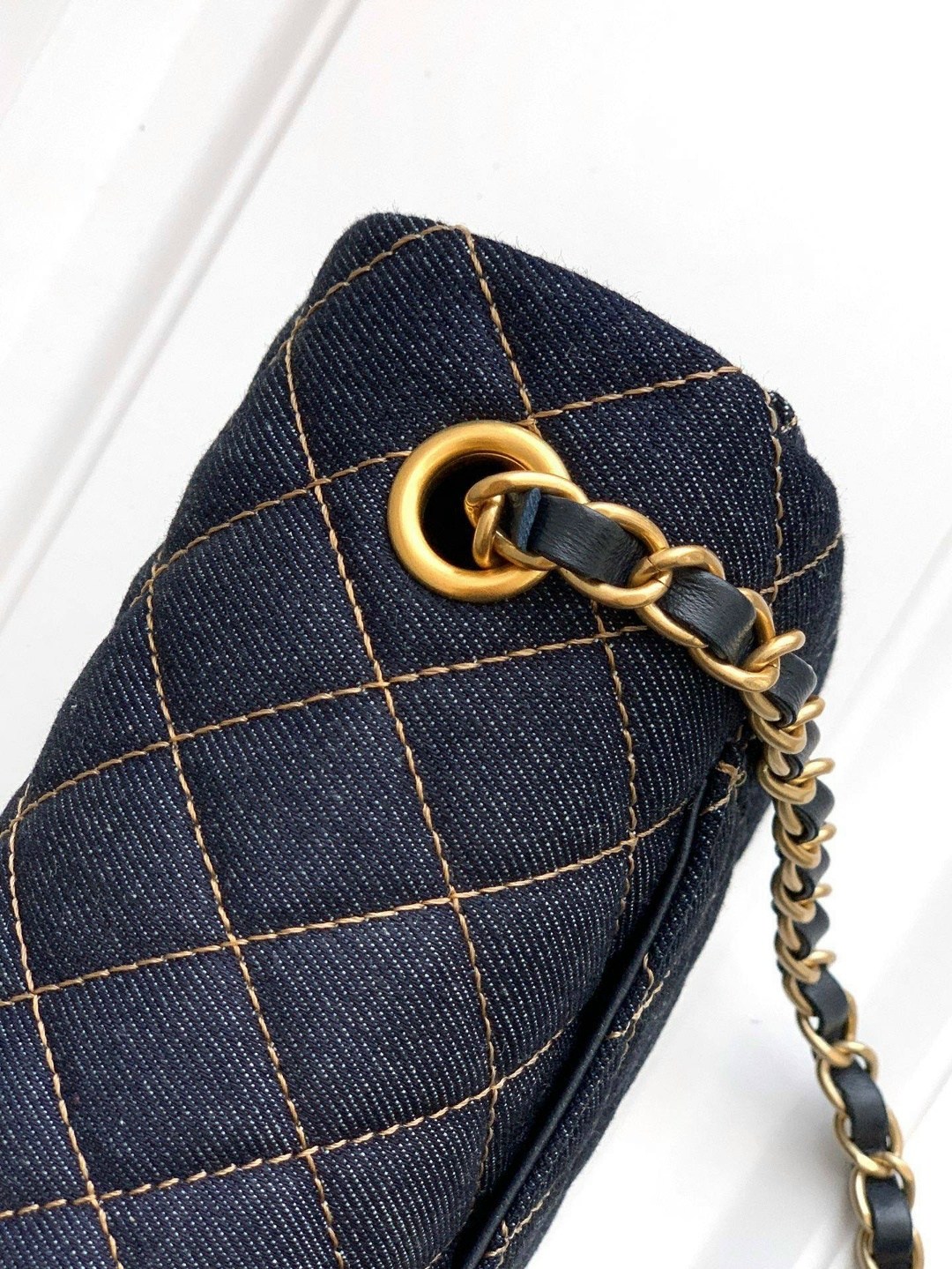 сумка из бархатной ткани в стиле шанель 17 см,сумка chanel,сумка шанель текстильная,женская сумка chanel,вельветовая сумка в стиле шанель 23см*20см