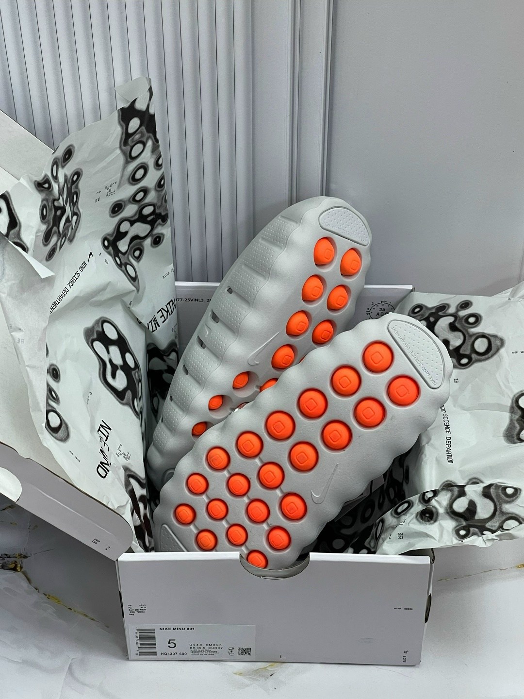 кроссовки,кроссовки nike,спортивная ,оригинальные кроссовки,обуви