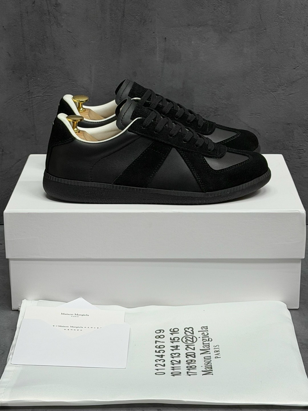 кроссовки maison margiela replica черный,maison margiela replica sneaker black,maison margiela replica black,кроссовки maison margiela replica "black",maison margiela 22 classic replica sneaker - blac