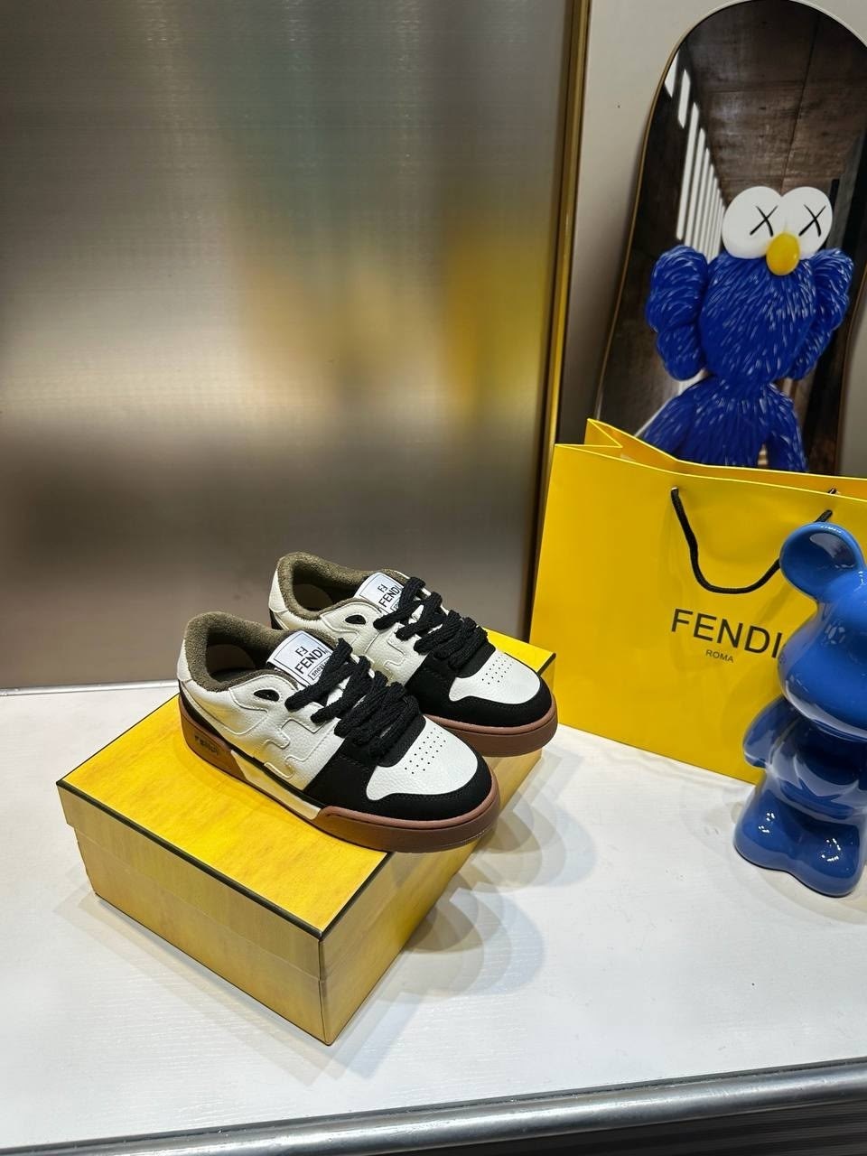 кроссовки fendi,,кеды fendi,кроссовки fendi match,fendi fendi