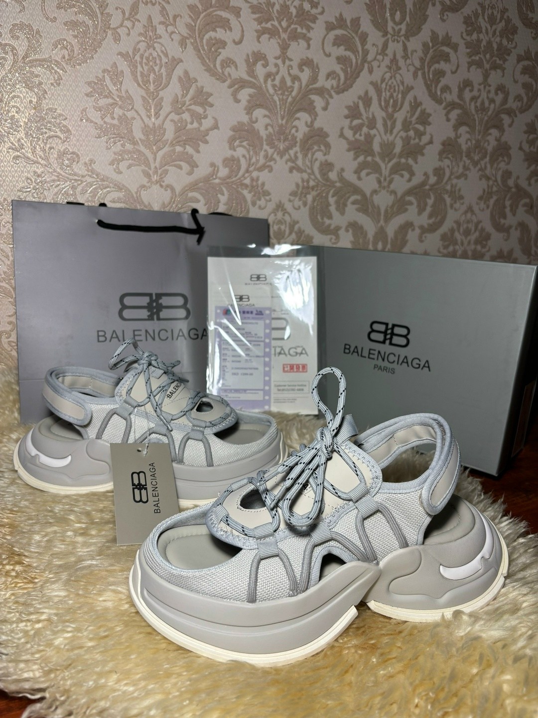 кроссовки женские balenciaga,кроссовки баленсиага 3xl balenciaga 566662218,кроссовки balenciaga,сандалии balenciaga,босоножки balenciaga