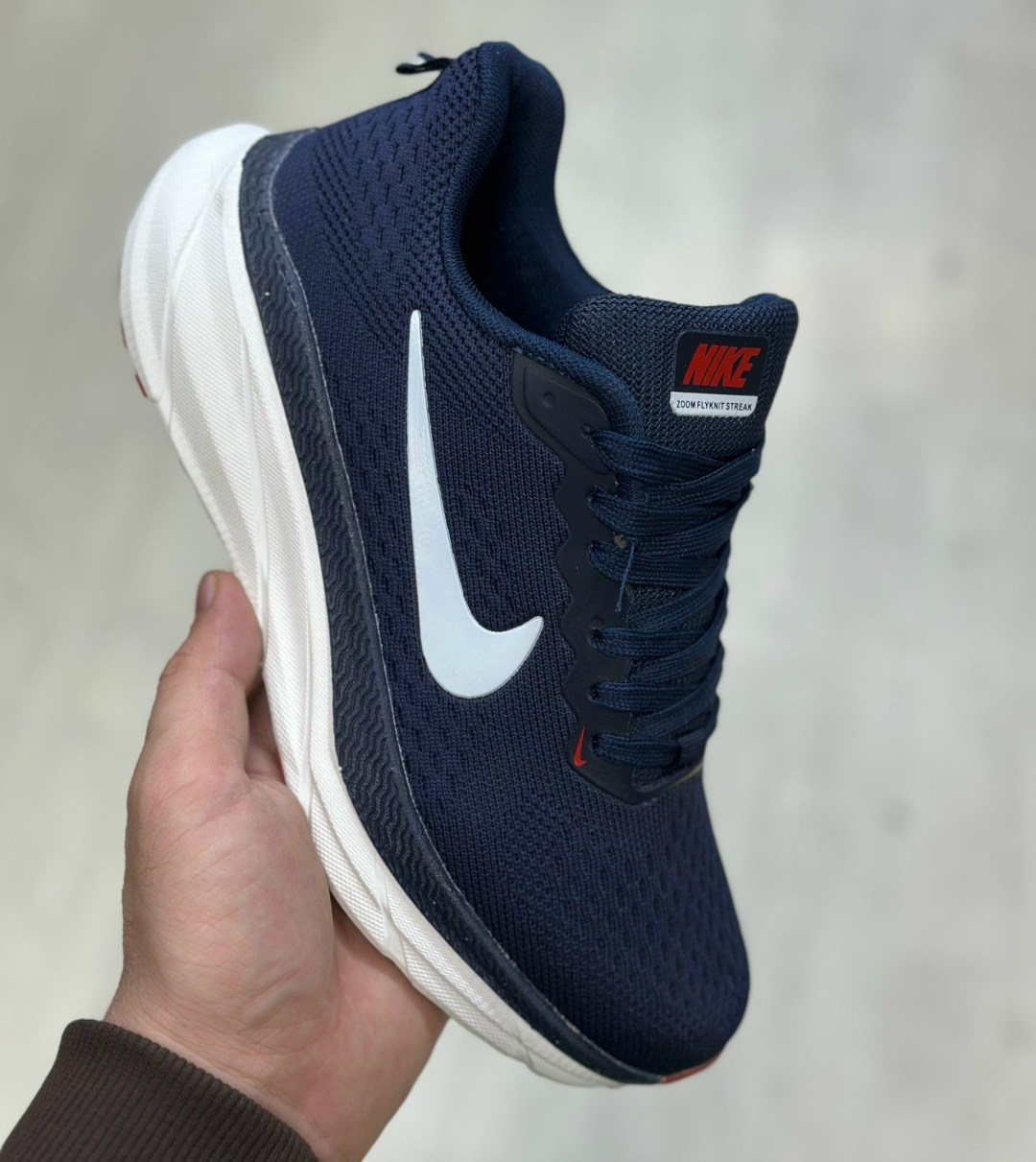 кроссовки nike,кроссовки мужские nike,спортивная ,кроссовка мужской,повседневные кроссовки