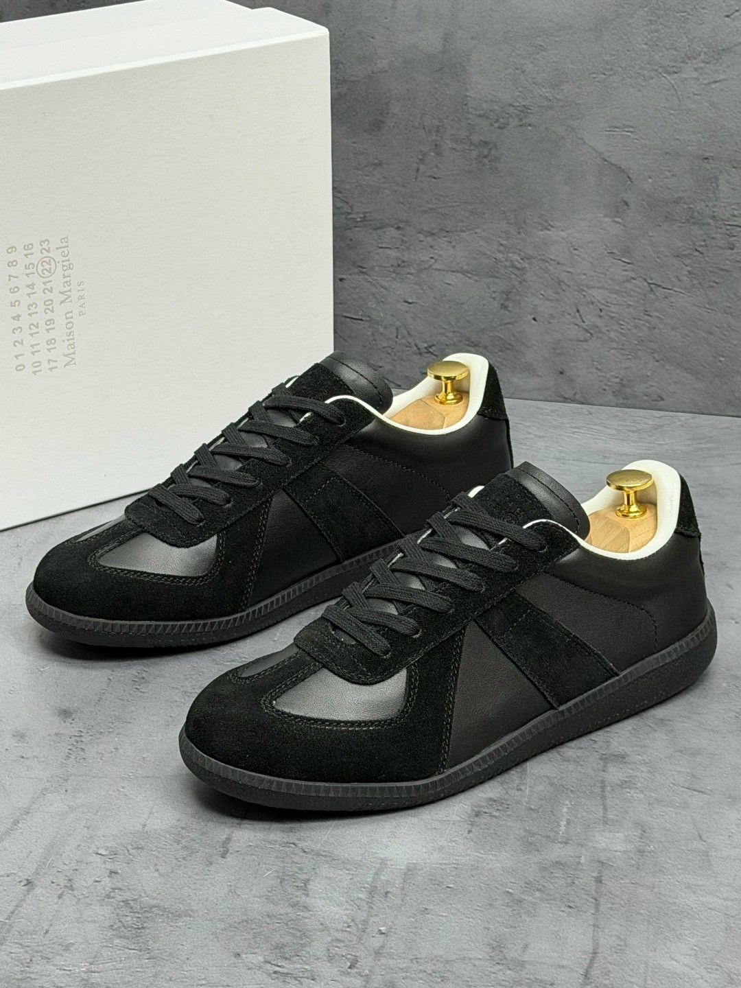 кроссовки maison margiela replica черный,maison margiela replica sneaker black,maison margiela replica black,кроссовки maison margiela replica "black",maison margiela 22 classic replica sneaker - blac