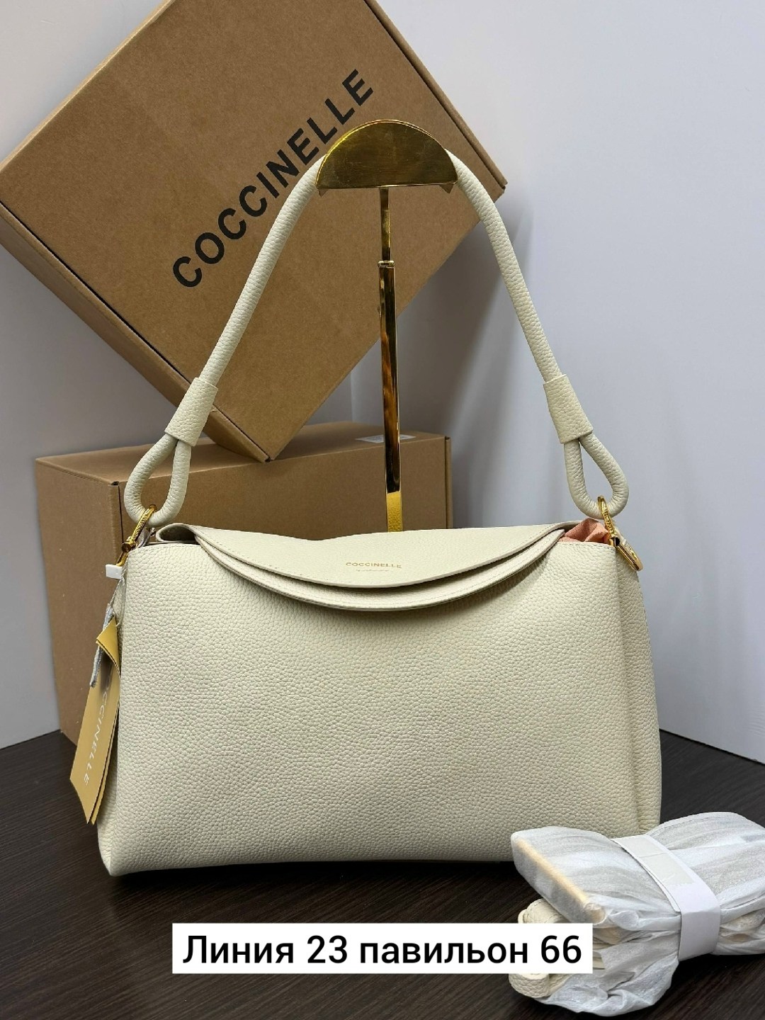 сумка coccinelle,сумка женская coccinelle,сумка,сумки женская,стильная сумочка