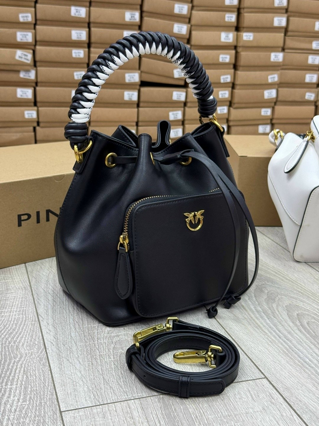 женская сумка pinko,сумка pinko,pinko сумка на плечо,сумки брендовая,сумка