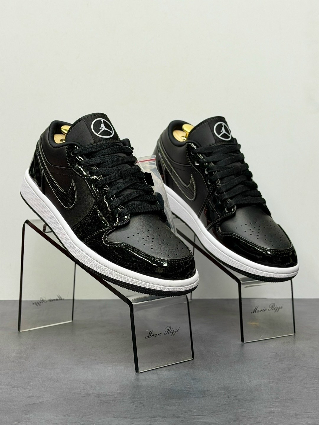 кроссовки nike air jordan 1 low,кроссовки мужские nike air jordan 1,nike air jordan 1 low travis scott,nike air jordan 1 low travis scott reverse mocha,кроссовки jordan