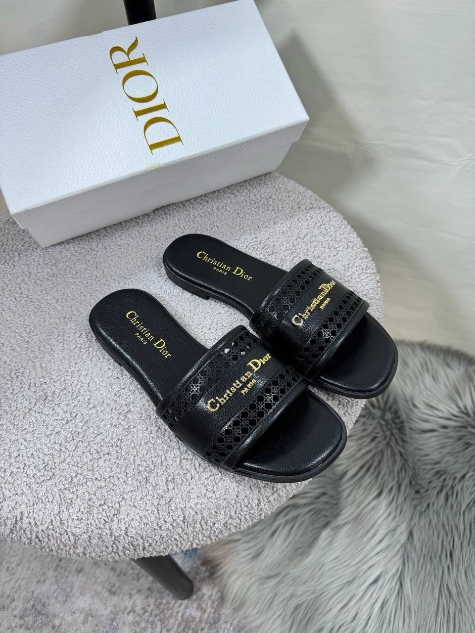 ,шлепки диор,dior dway шлепанцы,шлепанцы женские,шлепанцы кристиан диор