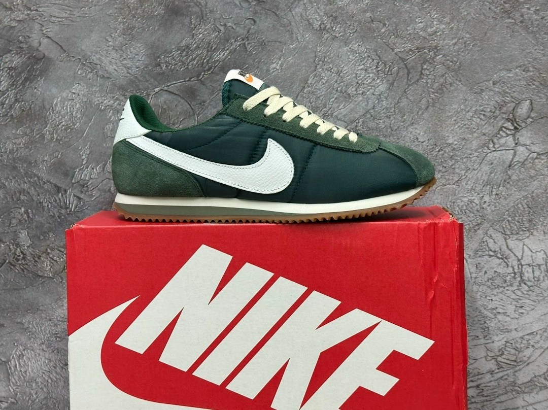 кроссовки nike classic cortez leather,nike classic cortez,найк кортез оригинал,nike cortez,кроссовки nike claccis cortez