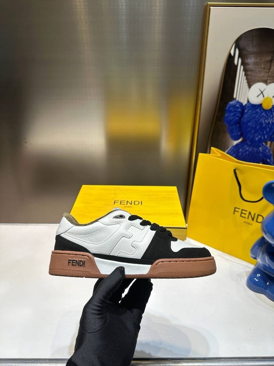 кроссовки fendi,,кеды fendi,кроссовки fendi match,fendi fendi