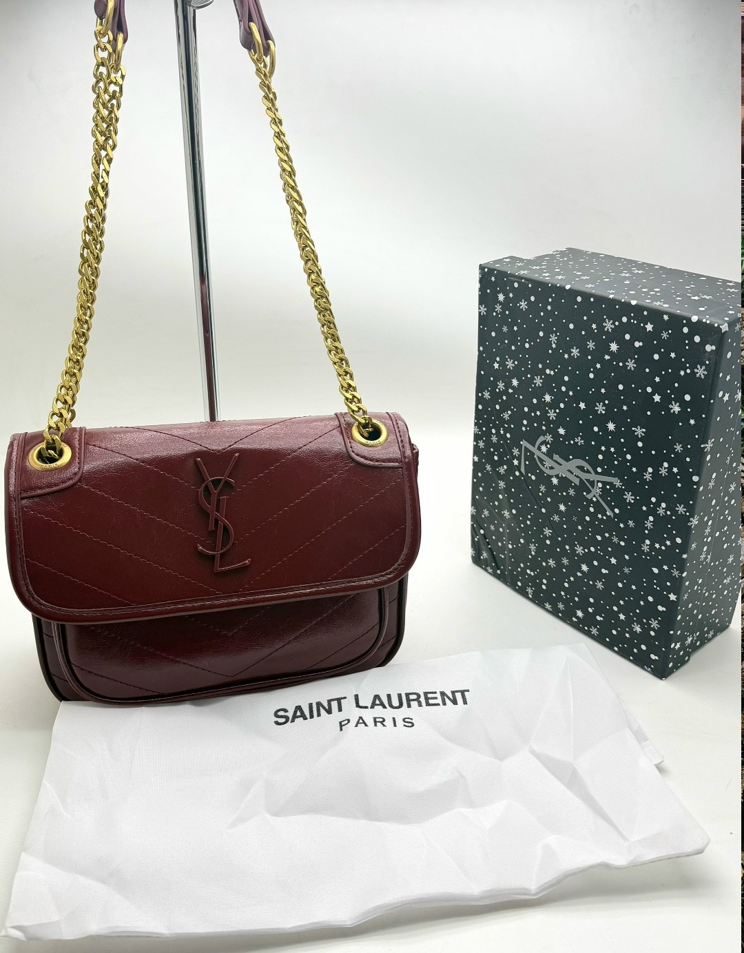 cумка saint laurent,yves saint laurent сумка,женская cумка yves saint laurent,сумка niki среднего размера из кожи saint laurent,сумка на плечо saint laurent