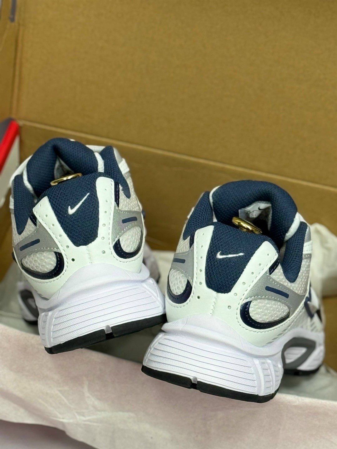 кроссовки nike,кроссовки nike v5 rnr white black silver,кроссовки nike nike,женские кроссовки nike v5 rnr white/brown,мужские кроссовки nike