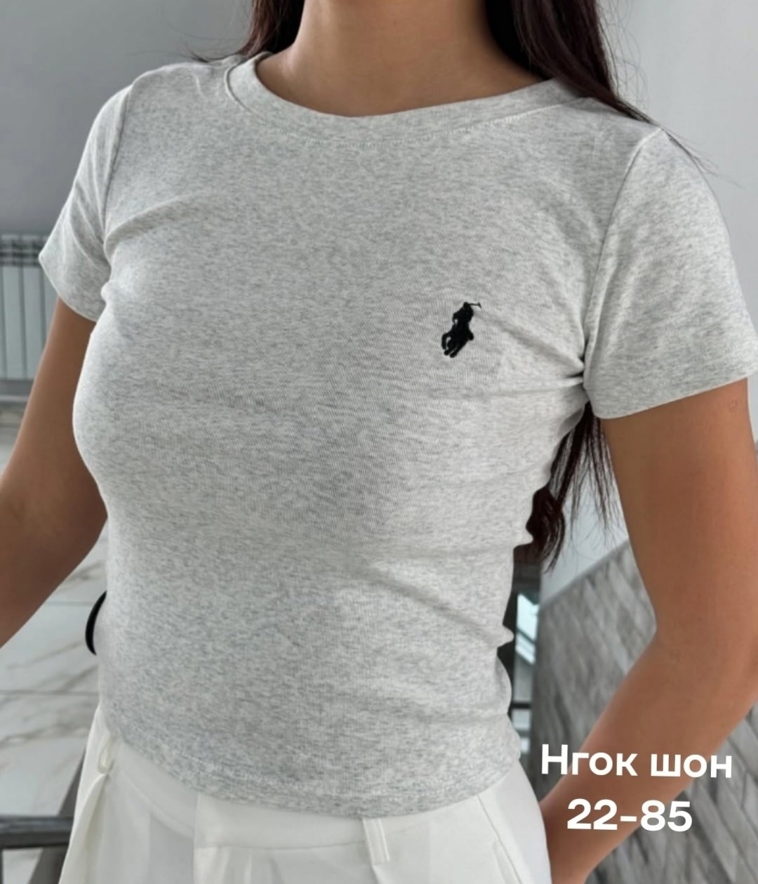 женская футболка,базовая футболка женская,футболка женская красная,облегающие футболки,красная футболка