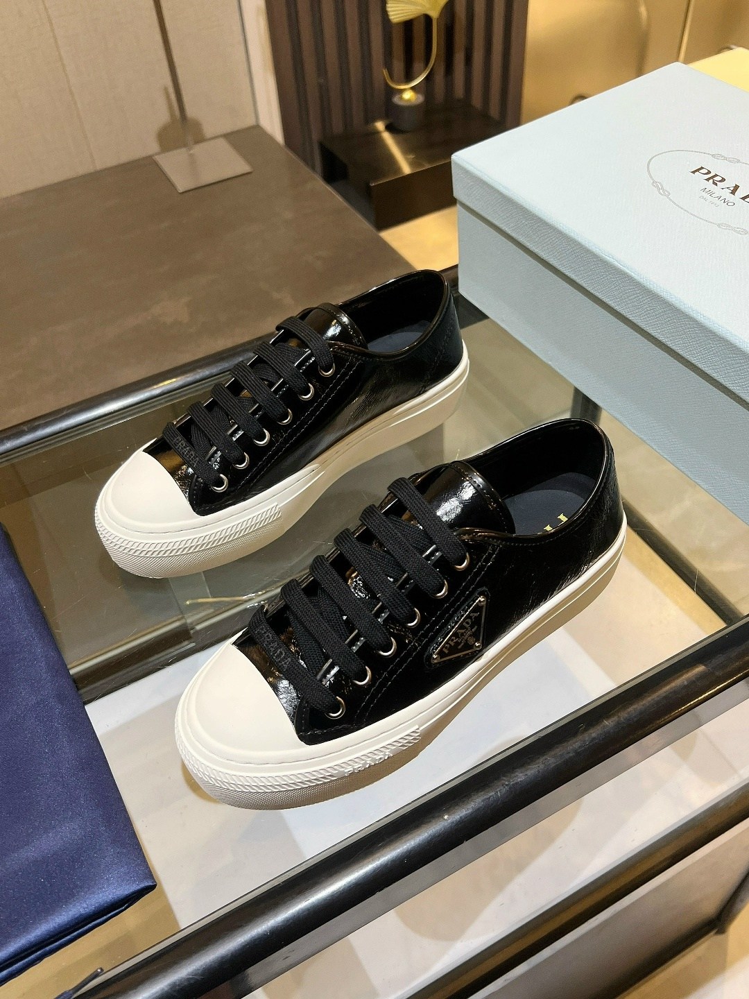 кроссовки prada,,кроссовки женскиe,кеды кроссовки женские,кроссовки черные