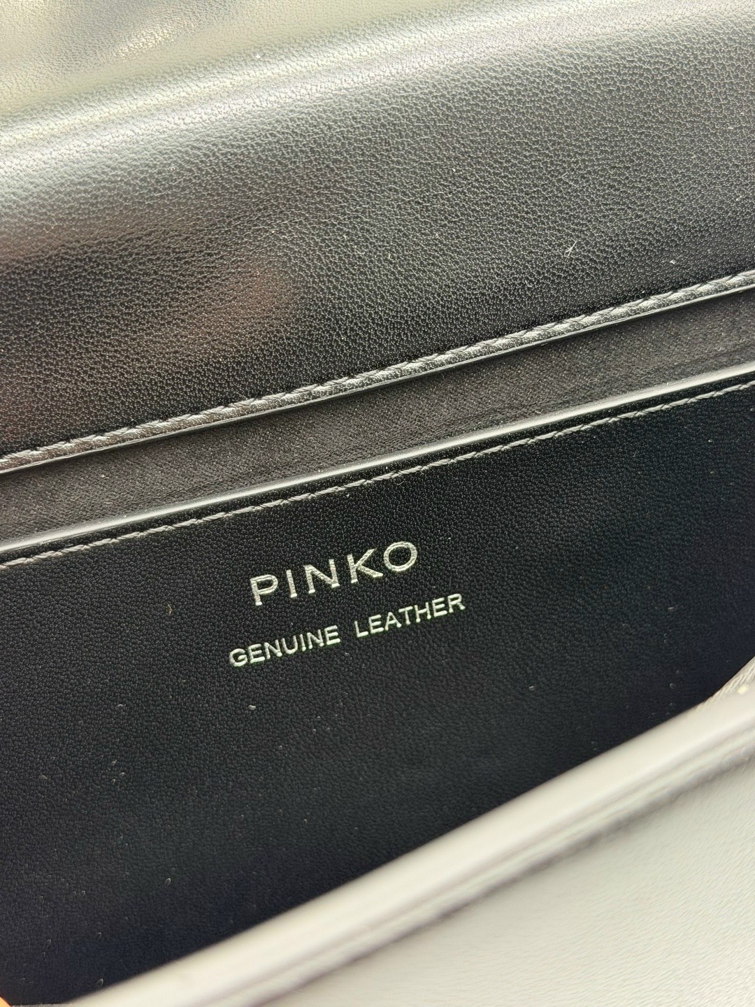 сумка pinko love graffiti клатч с птицами,сумка pinko love graffiti чёрная кожа,сумка pinko,женская сумка pinko,сумка pinko love graffiti