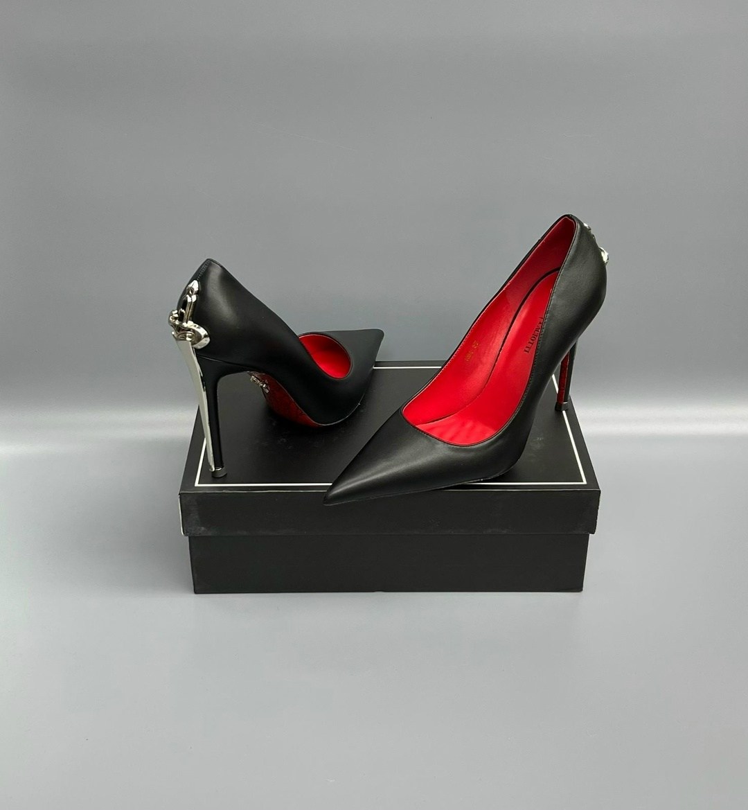 ,туфли каблук,туфли для женщин,женские туфли лодочки,туфли christian louboutin