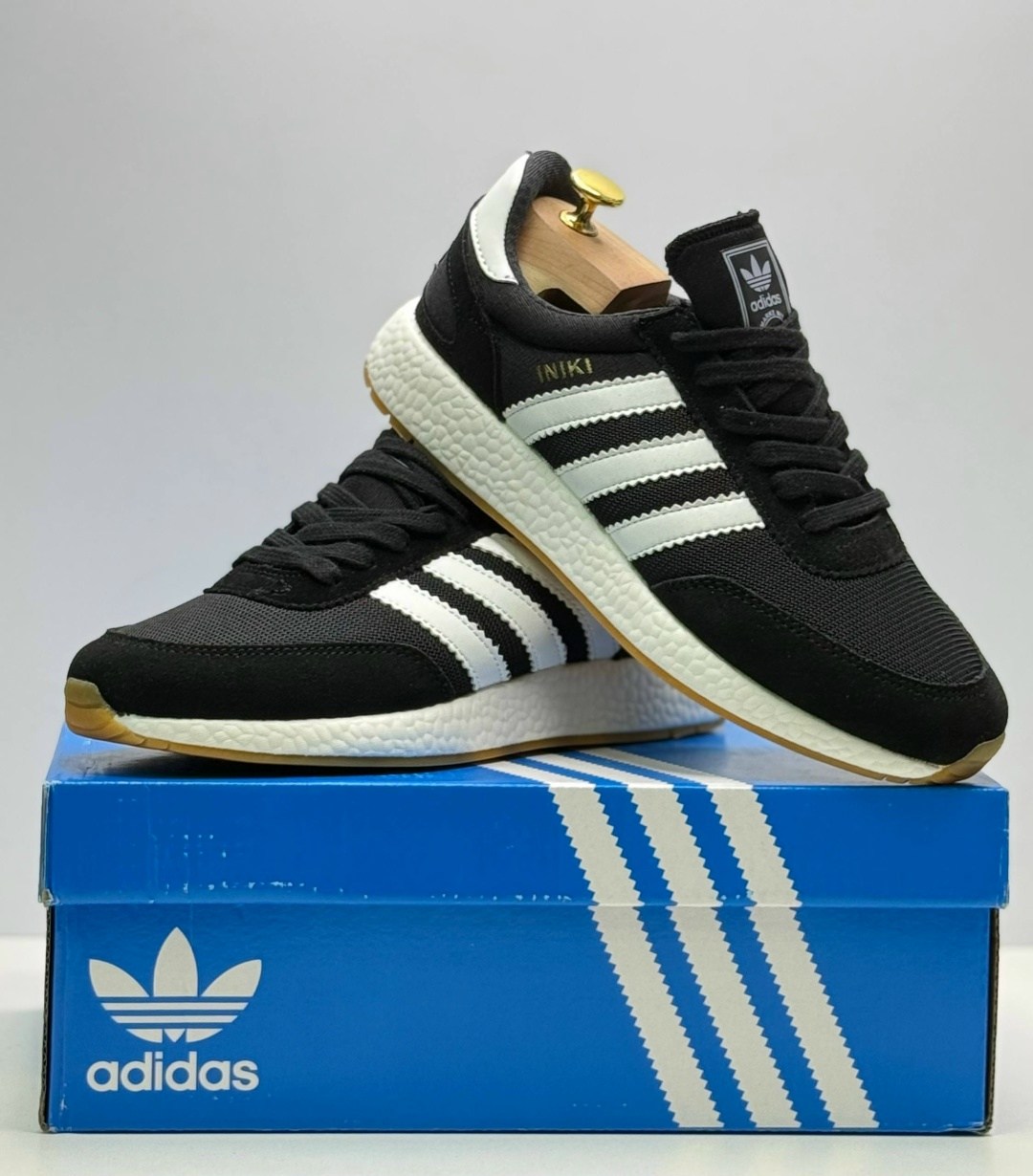 кроссовки adidas,кроссовки мужские adidas,,кроссовки adidas iniki,кроссовки адидас