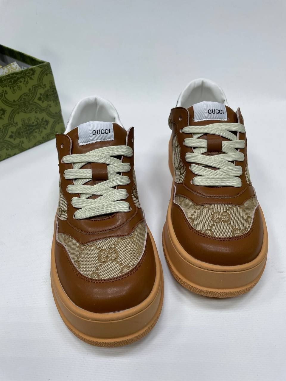 кроссовки gucci женские,кеды gucci артлх2,кеды gucci,кеды гуччи коричневые,коричневые кожаные кроссовки gucci